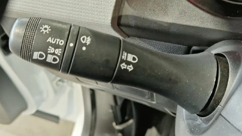 Renault Kangoo Furgón L1 1.5 Blue dCi 55kW Ábr. Sésamo por Ren