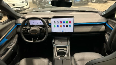 Lynk & Co 08 1.5 PHEV Core 257 kW (350 CV)