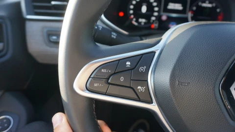 Renault Clio Techno TCe 90 (67kw)