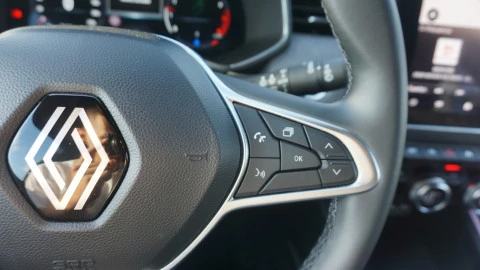 Renault Clio Techno TCe 90 (67kw)