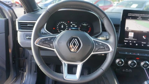 Renault Clio Techno TCe 90 (67kw)