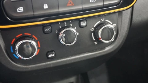 Dacia Spring Comfort Electric 33kW (45CV)