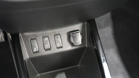 Dacia Spring Comfort Electric 33kW (45CV)