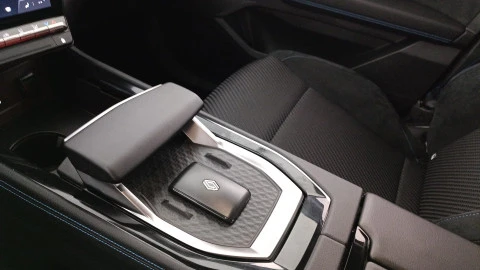 Renault Austral  1.2 E-Tech Hibrido Iconic Esprit Alpine 146kW