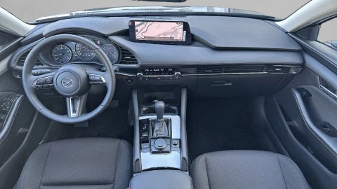 Mazda3 2.0L e-SKY X MHEV 137kW 6AT Centre-line