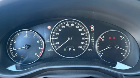 Mazda3 2.0L e-SKY X MHEV 137kW 6AT Centre-line