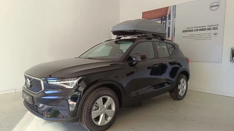 Volvo XC40 2.0 B3 G Essential Auto