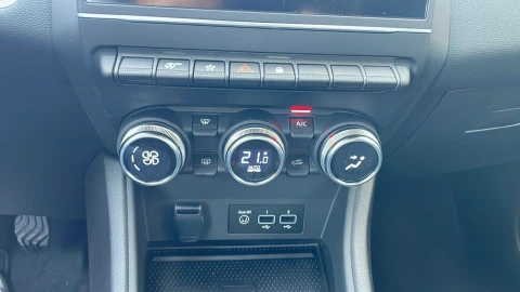 Renault Captur  TCe GPF MHEV Techno 103Kw