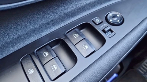 Hyundai i20 BERLINA CON PORTÓN 1.0 TGDI MHEV TECNO 100 5P