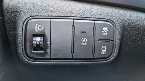 Hyundai i20 BERLINA CON PORTÓN 1.0 TGDI MHEV TECNO 100 5P