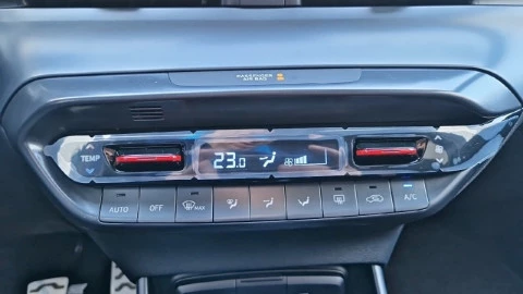 Hyundai i20 BERLINA CON PORTÓN 1.0 TGDI MHEV TECNO 100 5P