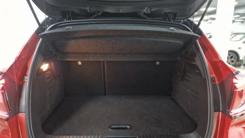 Renault Captur techno Eco-G 100cv (74 kW)