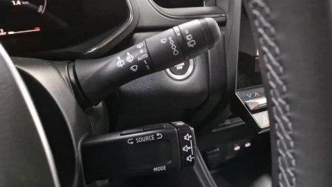 Renault Captur techno Eco-G 100cv (74 kW)