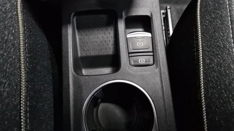 Renault Captur techno Eco-G 100cv (74 kW)