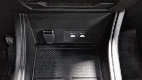 Renault Captur techno Eco-G 100cv (74 kW)