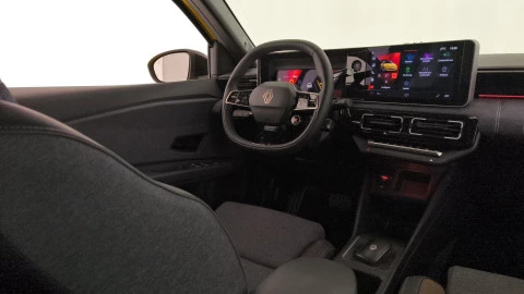 Renault 5 E-Tech   Techno autonomia urbana 90kW