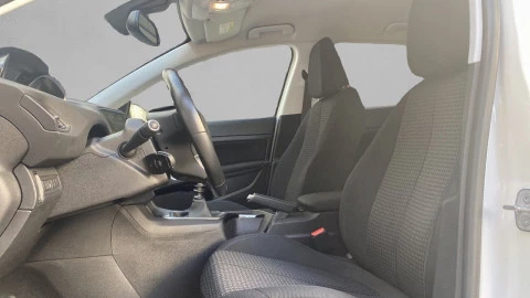 Peugeot 308 5p Style BlueHDi 75KW (100CV)