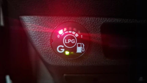 Renault Clio techno Eco-G 100cv (74kW)