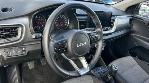 Kia Stonic 1.0 T-GDi 74kW (100CV) MHEV MT Concept