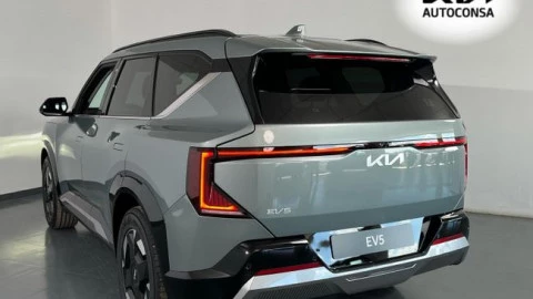 Kia EV5 Earth Long Range