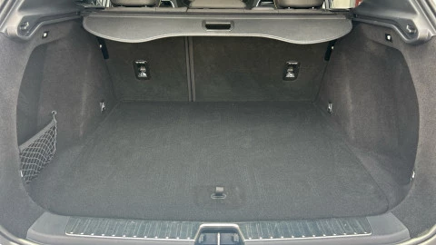 Lynk & Co 01 1.5 PHEV Core Lynk & Co 01 1.5 PHEV Core
