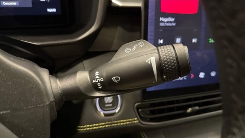 Lynk & Co 01 1.5 PHEV More 203 kW (276 CV)