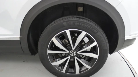 Volkswagen T-Roc   1.5 TSI Advance Style DSG7