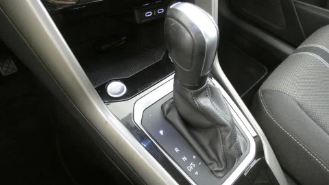 Volkswagen T-Roc   1.5 TSI Advance Style DSG7