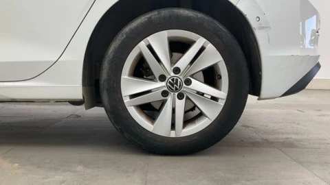 Volkswagen Golf Life 1.0 eTSI 81kW (110CV) DSG