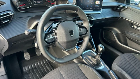 Peugeot 208 Active Puretech 100