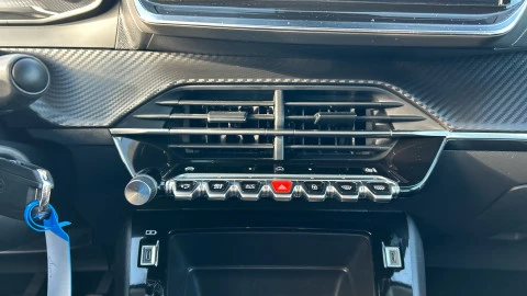 Peugeot 208 Active Puretech 100