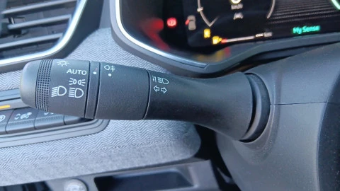 Renault Clio techno Eco-G 100cv (74kW)