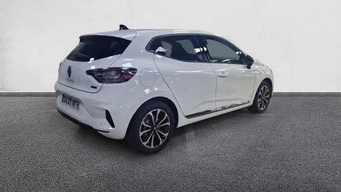 Renault Clio Techno full hybrid E-Tech 145 (103Kw)