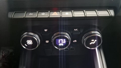 Renault Clio Techno full hybrid E-Tech 145 (103Kw)