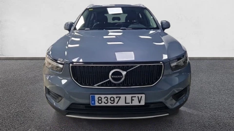 Volvo XC40 2.0 T4 Business Plus Auto