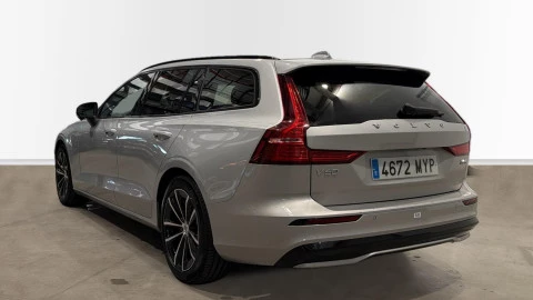 Volvo V60 T6 Recharge Plus Dark AWD Auto 257 kW (350 CV)