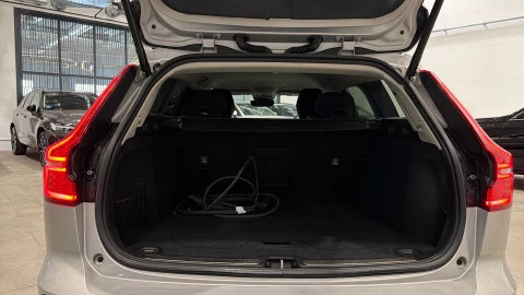 Volvo V60 T6 Recharge Plus Dark AWD Auto 257 kW (350 CV)