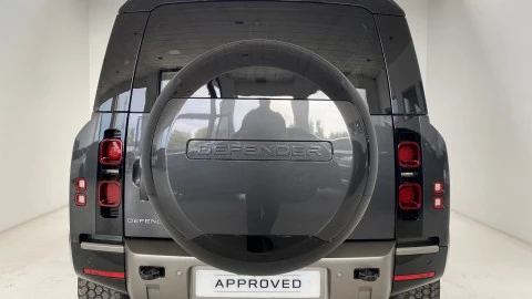 Land Rover Defender 3.0D I6 250 X-Dyn SE 110 Auto 4WD MHEV