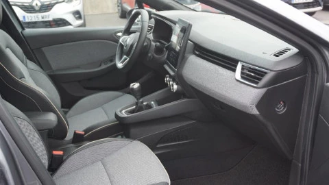 Renault Clio Techno TCe 90 (67kw)