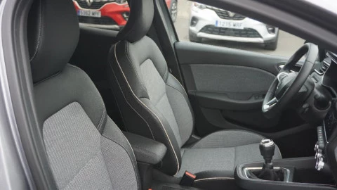 Renault Clio Techno TCe 90 (67kw)