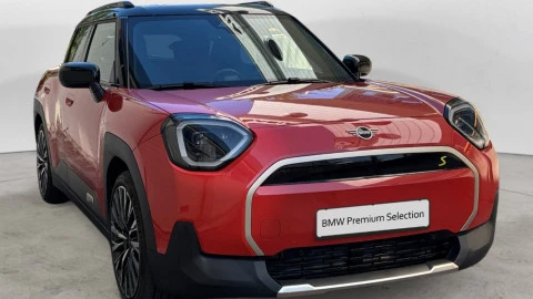 MINI Aceman SE Essential Trim