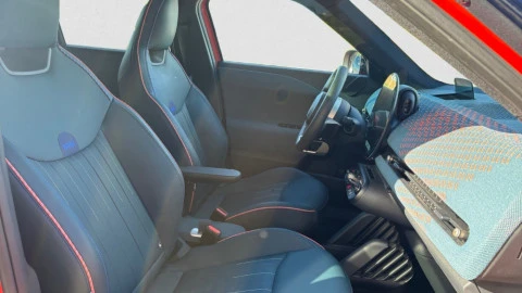 MINI Aceman SE Essential Trim