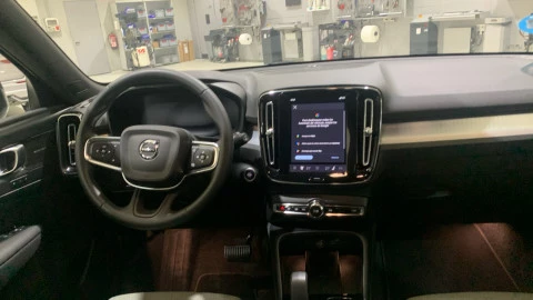 Volvo XC40 2.0 B3 G Plus Dark Auto