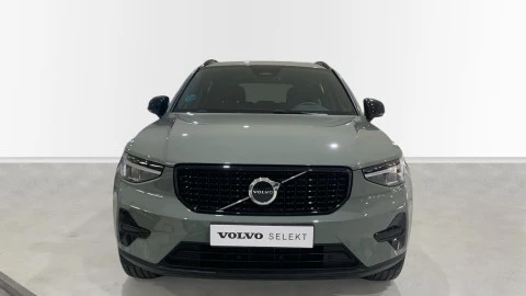 Volvo XC40 2.0 B3 G Plus Dark Auto