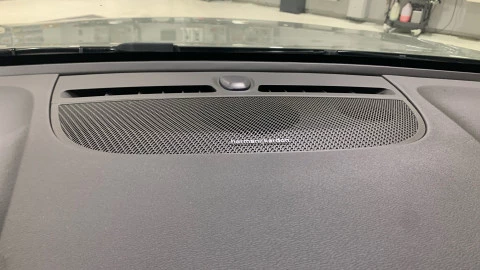 Volvo XC40 2.0 B3 G Plus Dark Auto