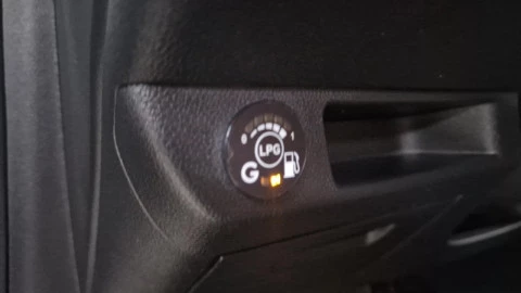 Renault Clio techno Eco-G 100cv (74kW)