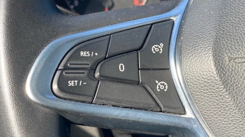 Renault Clio Intens TCe 67 kW (91CV)