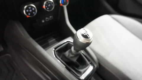 Renault Clio Evolution TCe 90 (67kw)