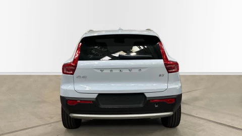 Volvo XC40 B3 G Core Auto 120 kW (163 CV)