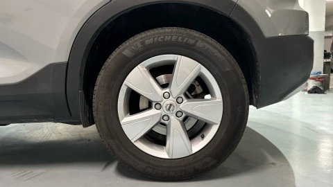 Volvo XC40 2.0 B3 G Essential Auto